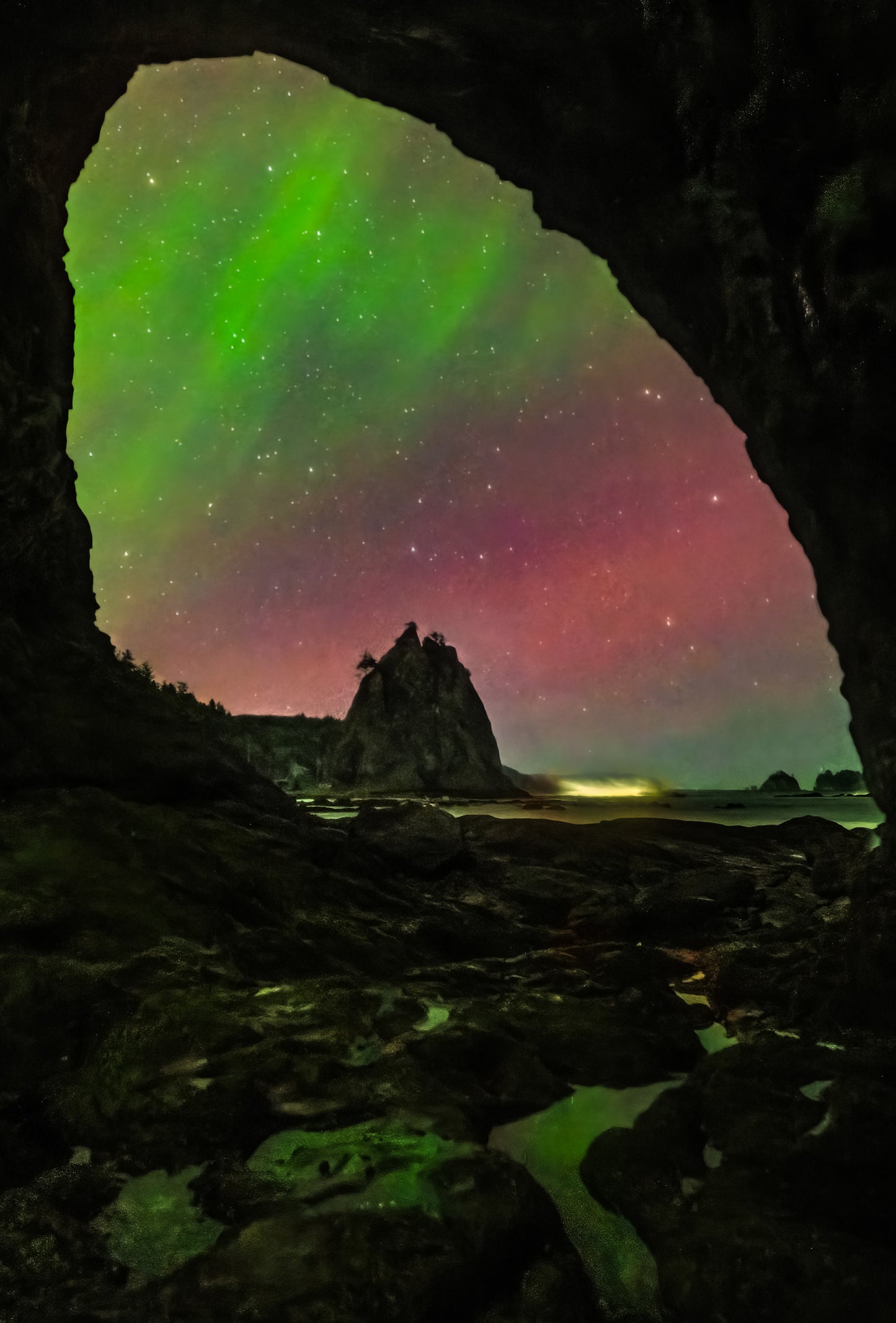 Hole in the wall south