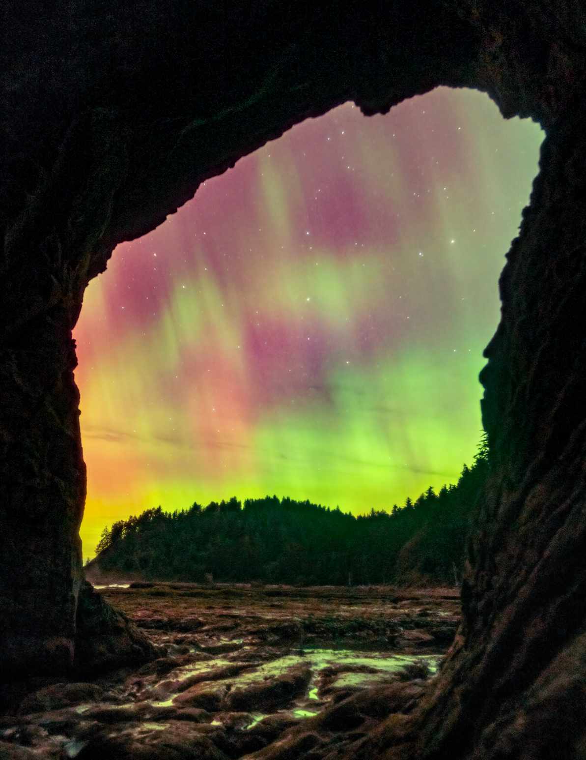 Hole in the wall auora